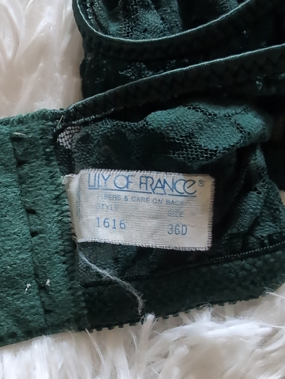 90s Vintage Lily of France Green Satin & Lace Unlined Bra w/ Underwire 36D - Picture 7 of 10